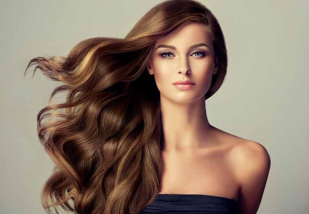 8 loại dầu gội giữ nếp tốt nhất dành cho tóc xoăn